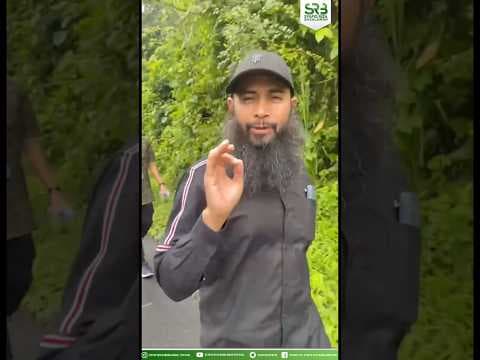 Ustadz Syafiq Olahraga Naik Gunung